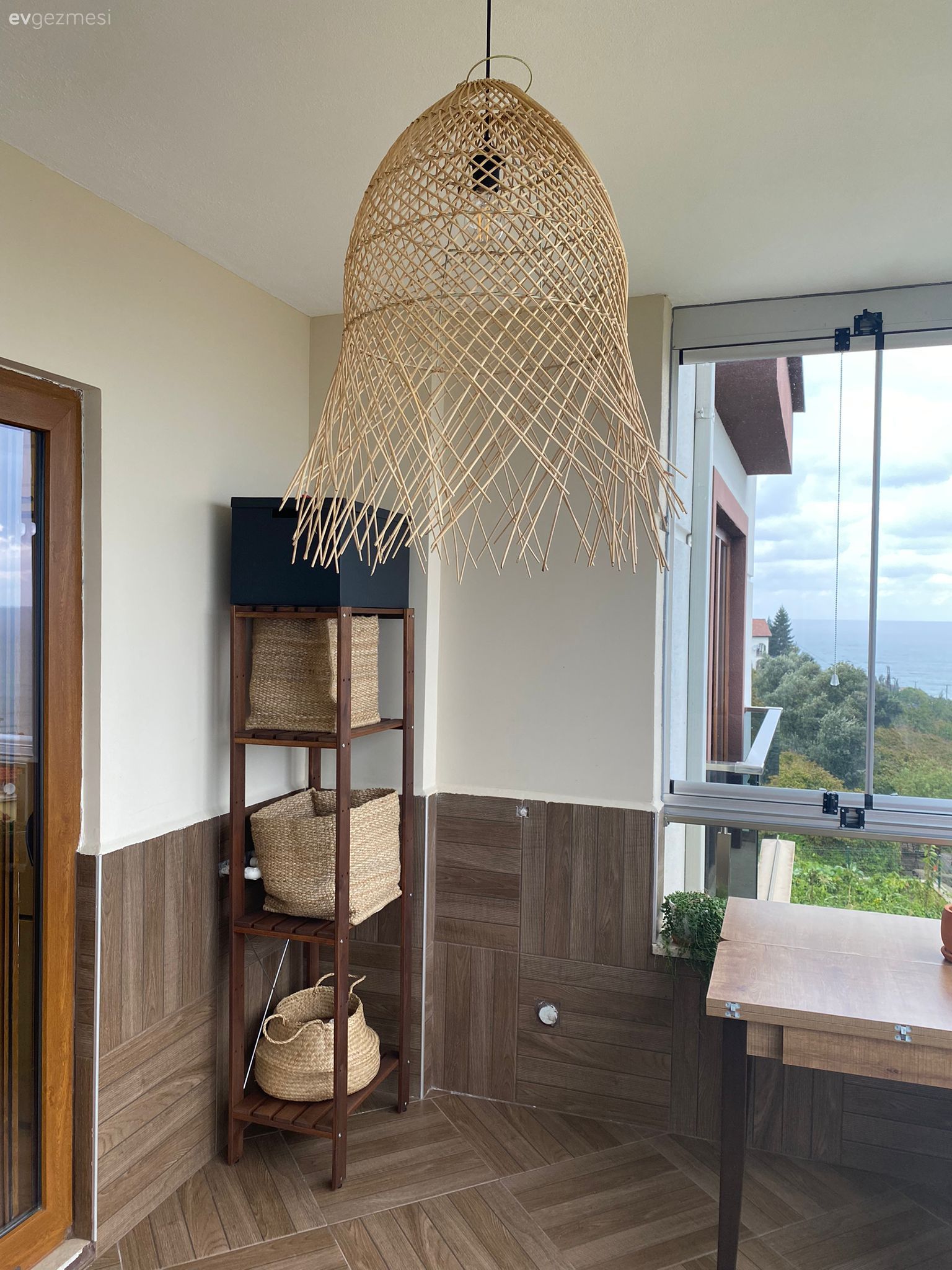 Bu Trabzon Evi Her Odasında Konforu ve Sıcaklığı Sağlayabilmiş!