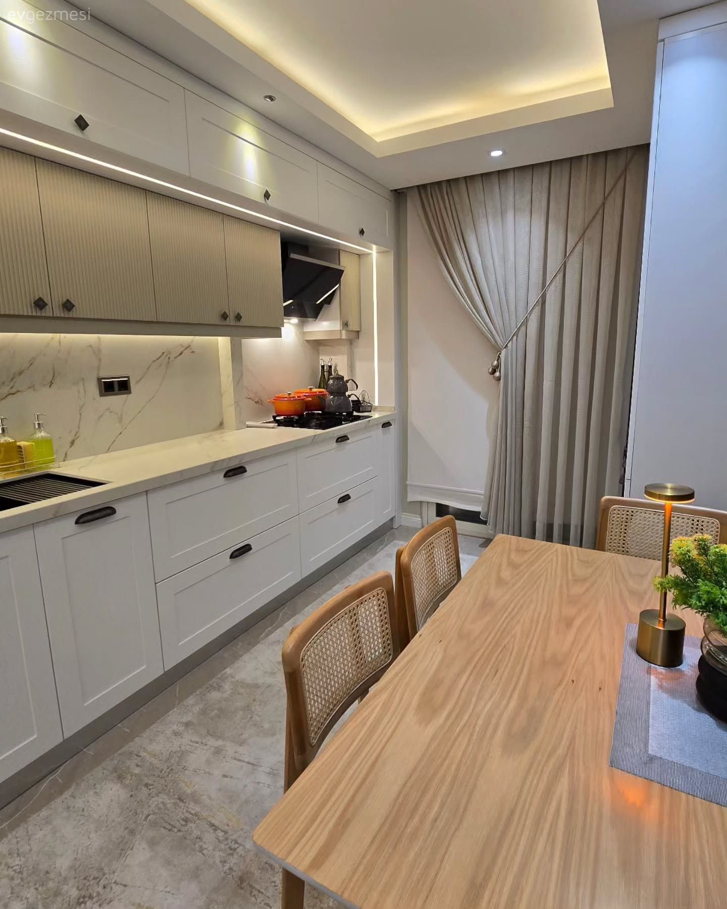 İki Tarafı İyi Değerlendirilen Bu Mutfağın Keyfine Diyecek Yok