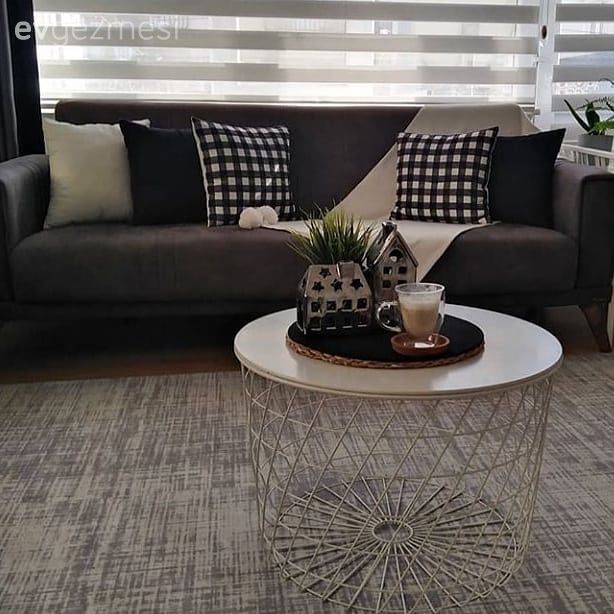 Salon, Koltuk takımı, Kırlent, Ev tekstili, Beyaz, Antrasit  , Zebra Perde, Perde, Halı, Salon halısı