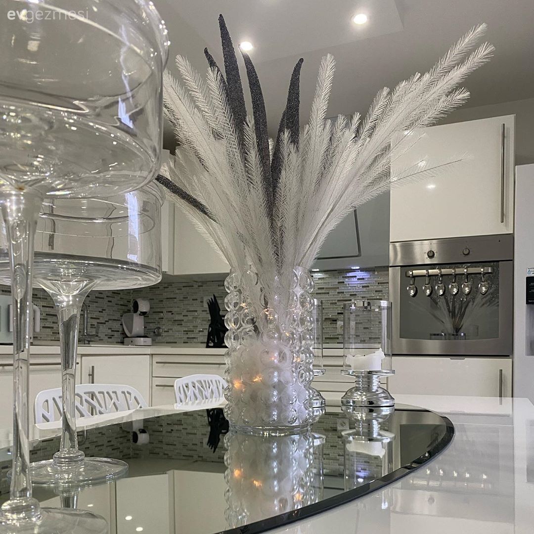 Ne Sade Ne De Gösterişli: Kendine Has Dengeye Sahip Bir Dekor