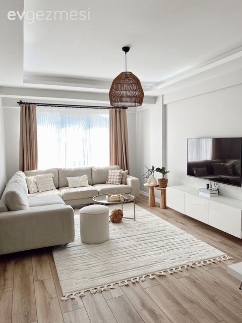 Salon Dekorasyonu Maliyeti: 2025 Yılı Fiyatlarına Göre Hesaplama