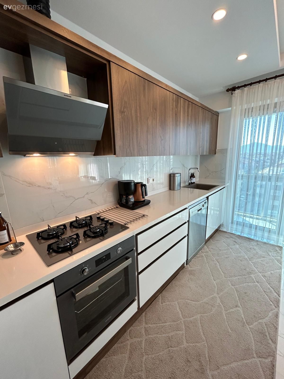 Evinize Taze Bir Soluk Katacak Mutfak Tül Perde Modelleri!