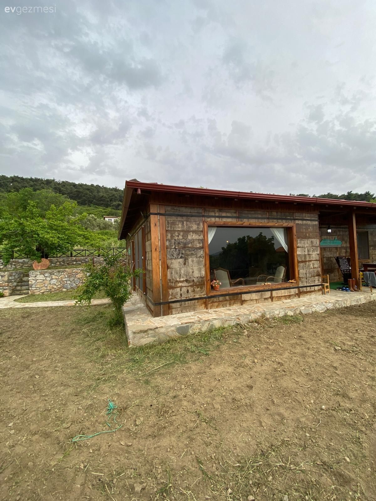 Kim Der Ki Bu Büyüleyici Evin Ahşapları Eski Bir Yolcu Gemisinden Alınmış!