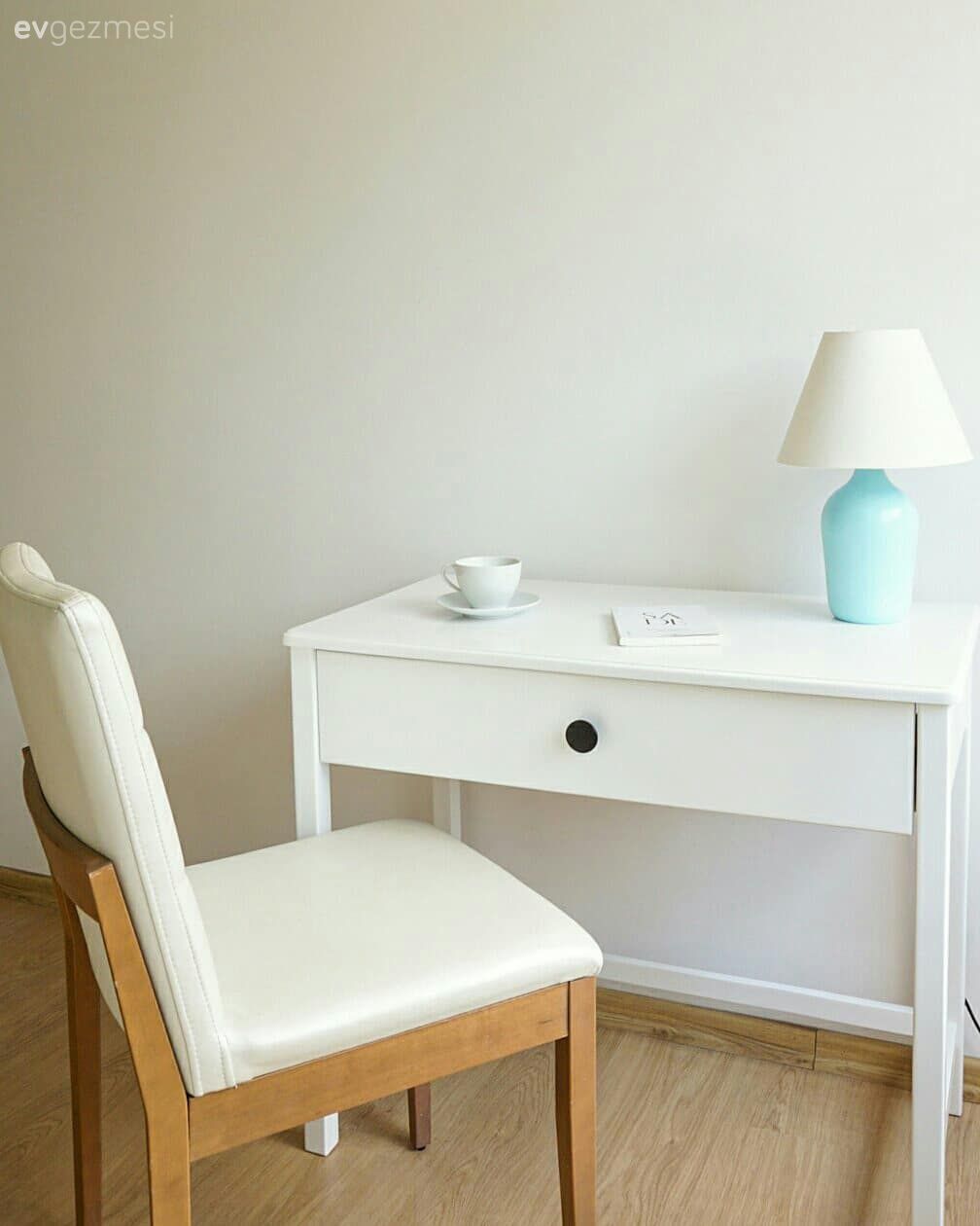 Yatak Odası, Sandalye, Abajur, Aydınlatma, Beyaz, Yemek masası