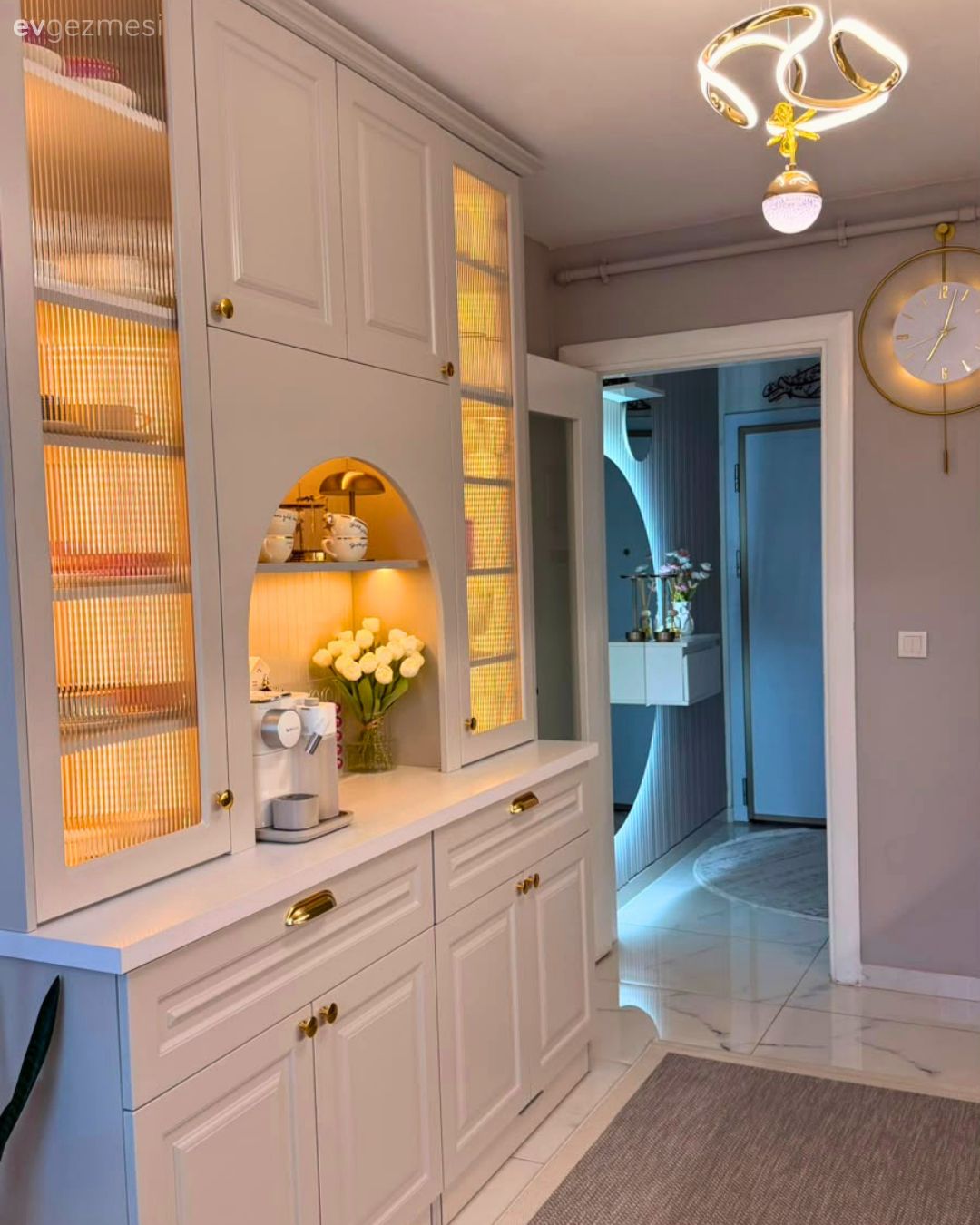 Kahve köşesi, Modern, Shaker kapaklı dolaplar, Mutfak, Cam kapaklı dolap, Mobilya kulp ve ayakları, Mutfak aksesuarları, Mutfak Avize Modelleri