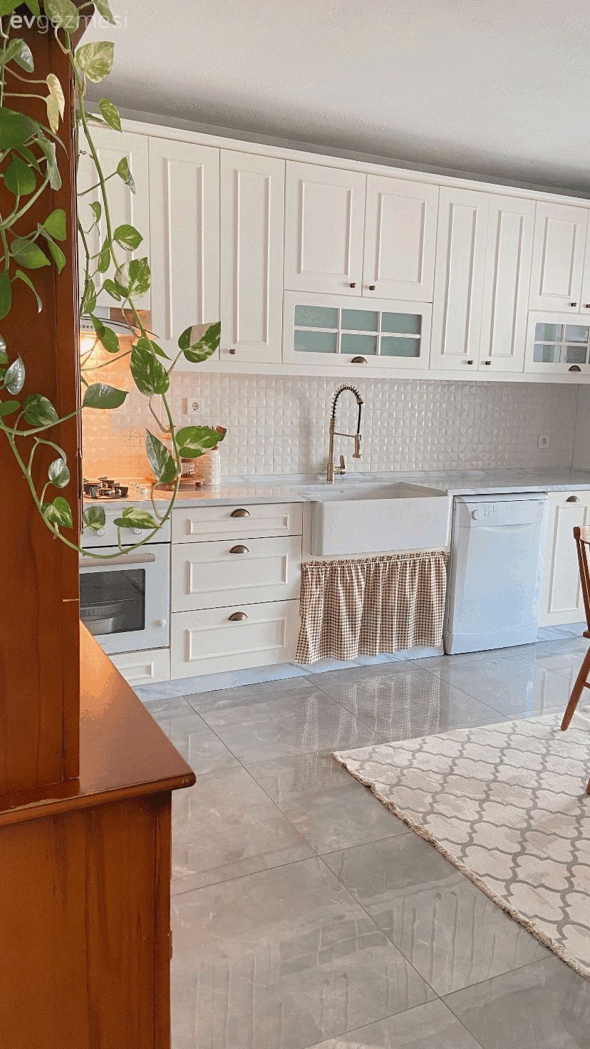 Bu Masalsı Mutfağın Öncesini Gören Sonrasına İnanamaz!