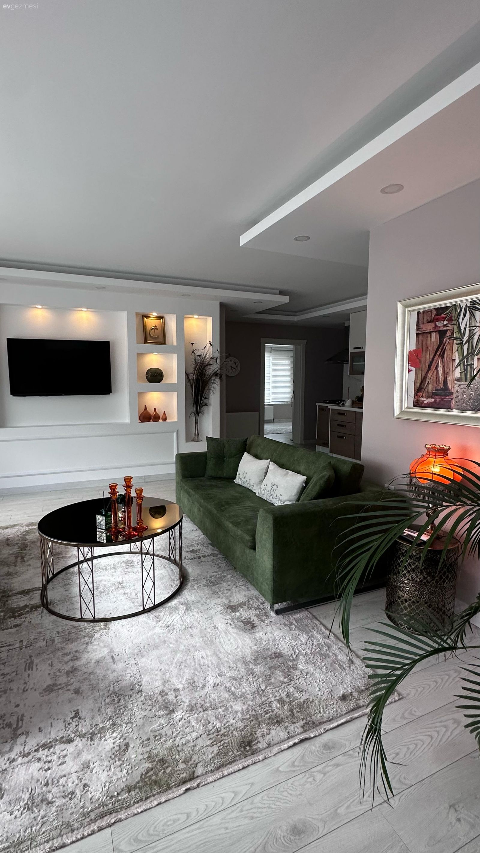 Bu Dubleks Evin İçinde Her Amaca Hizmet Eden Ayrı Bir Oda Var