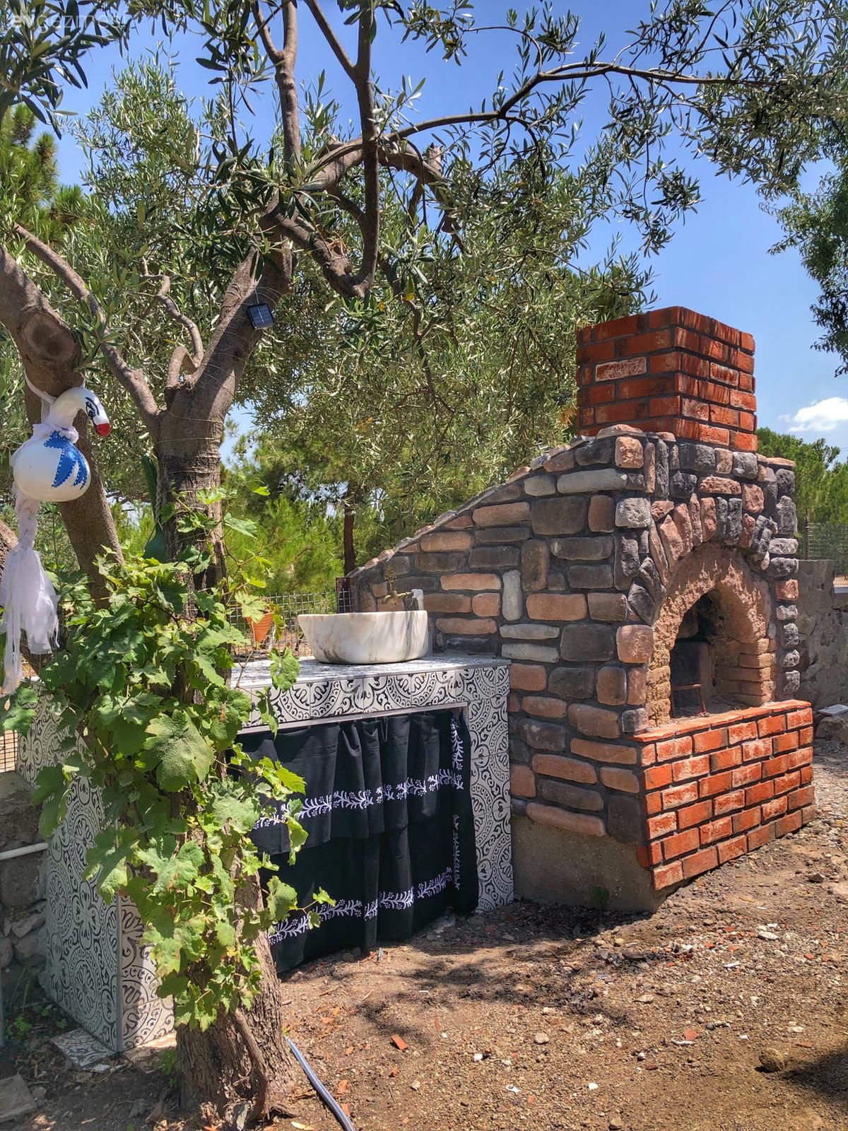 Bahçe, Taş duvar, Duvar dekorasyonu