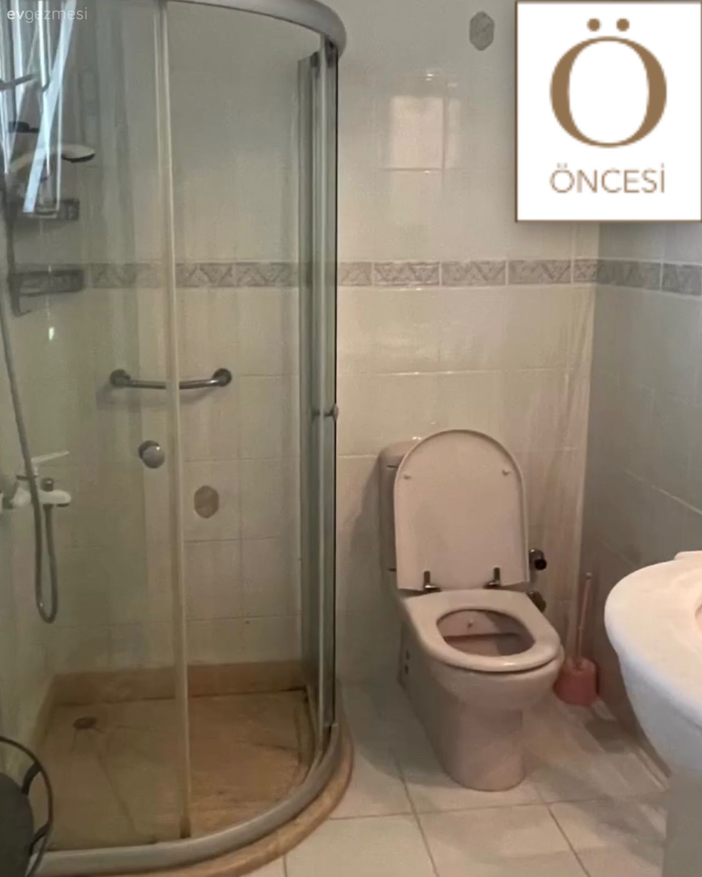 Çeşme'deki Bu Banyo Evin Samimi Ruhunu Yansıtıyor!