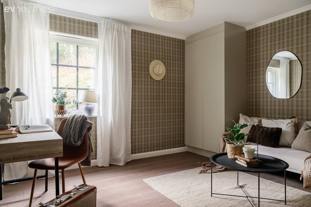 183 M2'lik Balkonlu Bu Evin Arka Cephesinde İskele Veranda Var