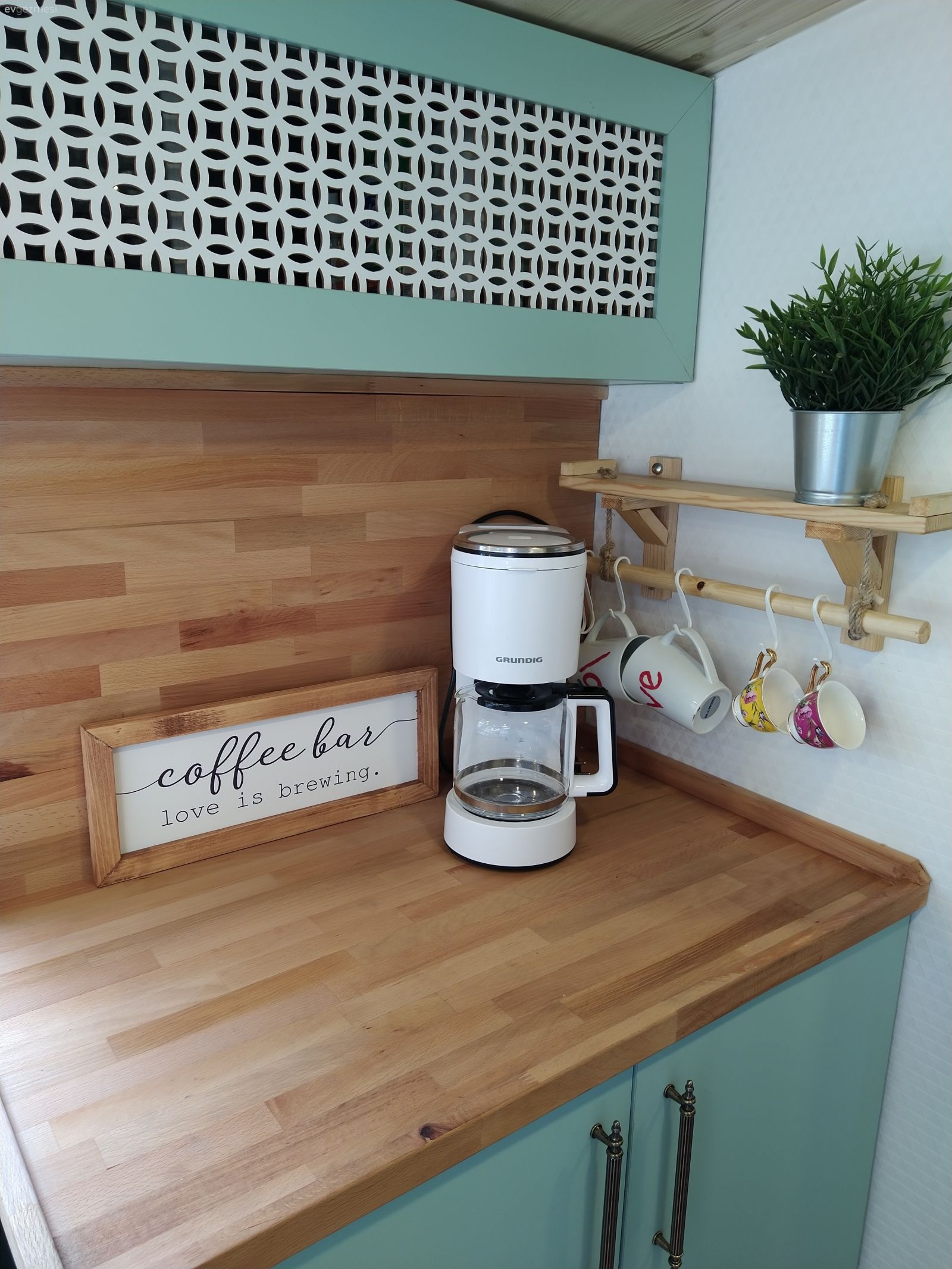 Karavan, Yeşil, Ahşap Mobilya