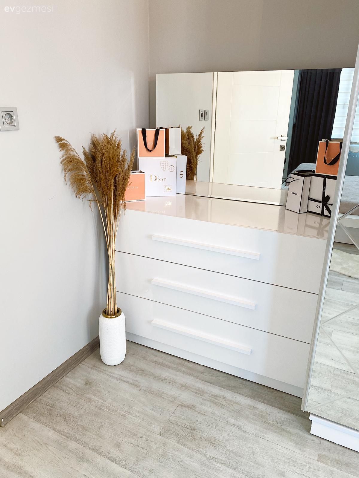 Açık Renkler ve Ahşaplar Bu Evin Enerjisini Çok İyi Yansıtmış