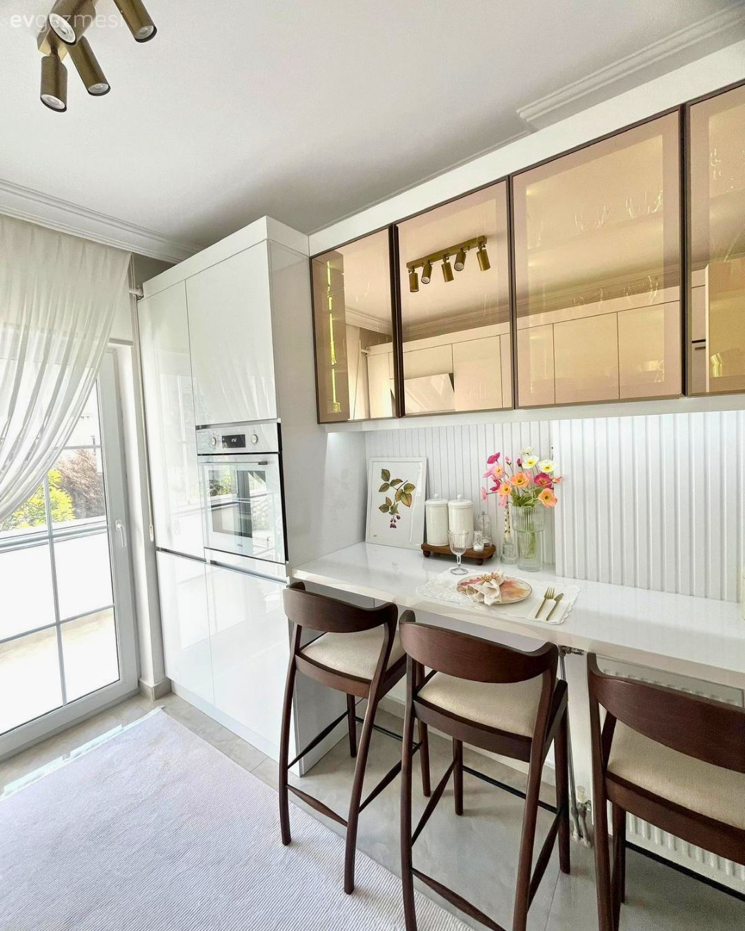 Ferahlık Konusunda Tam Not Alan Bu Evde Sıcaklık Da Hakim