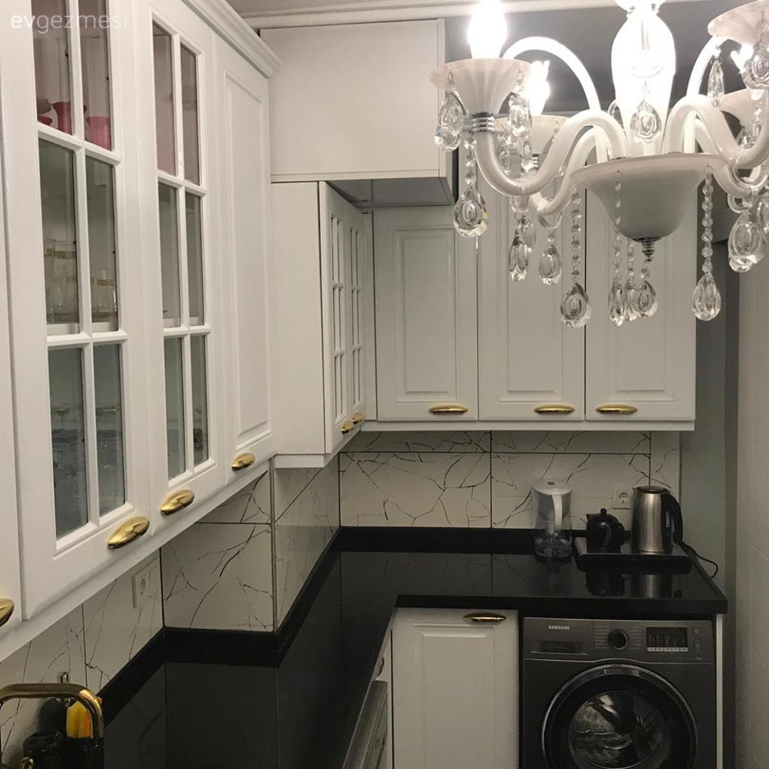 Öncesi&Sonrası: Eski Bir Evden Ortaya Çıkan Şık Bir Dekor