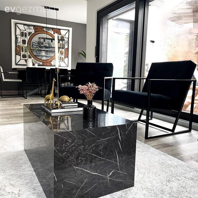 Yemek Odası, Modern, Siyah, Beyaz, Berjer, Orta sehpa, Sehpa, Halı, Şamdan, Ev Aksesuar, Sandalye, Yemek masası, Duvar panosu, Duvar dekorasyonu, Yemek odası avizesi