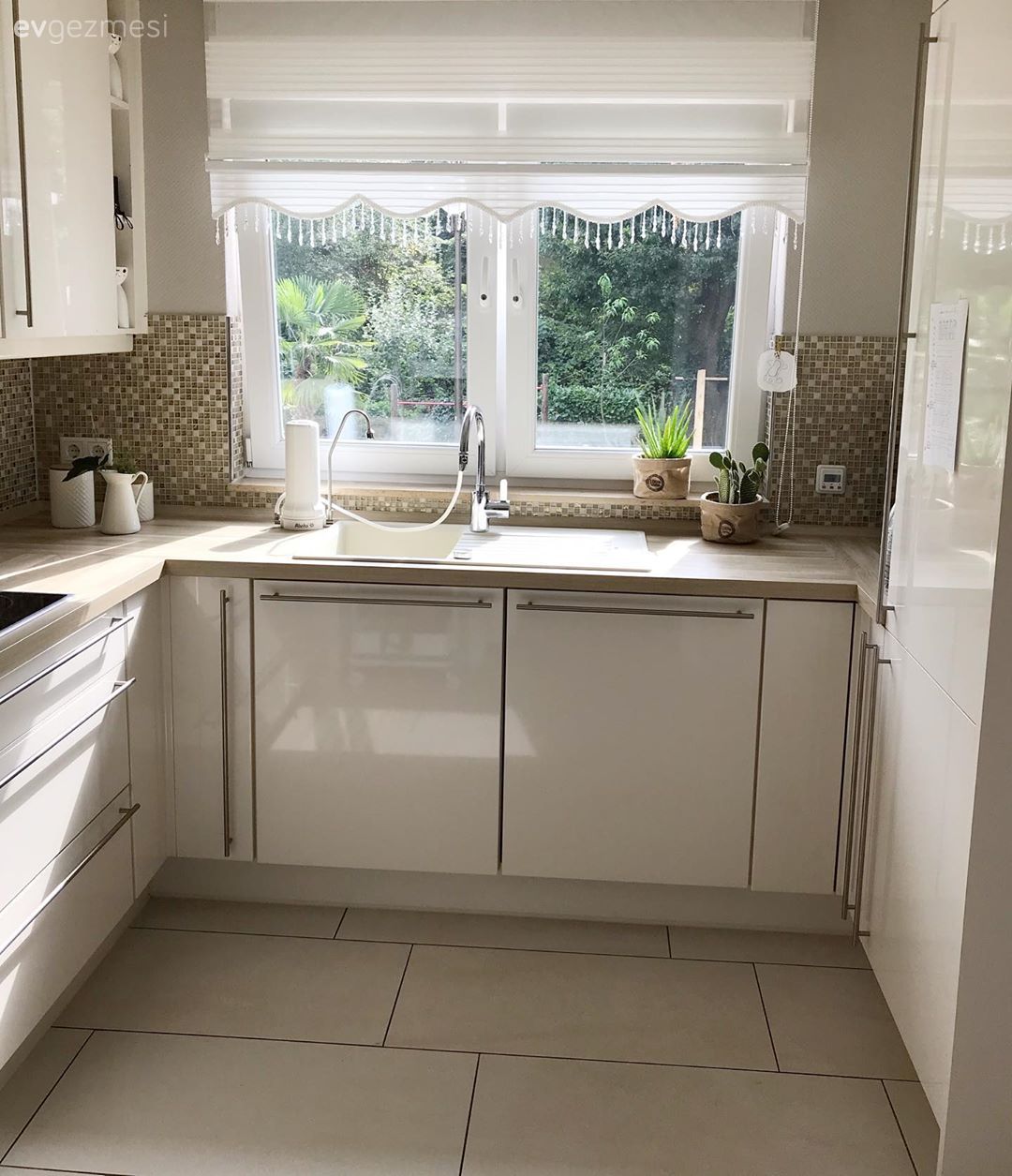 Şık Olmayı Da Önemseyen Bu Dekor İçin En Büyük Öncelik 'Keyif'