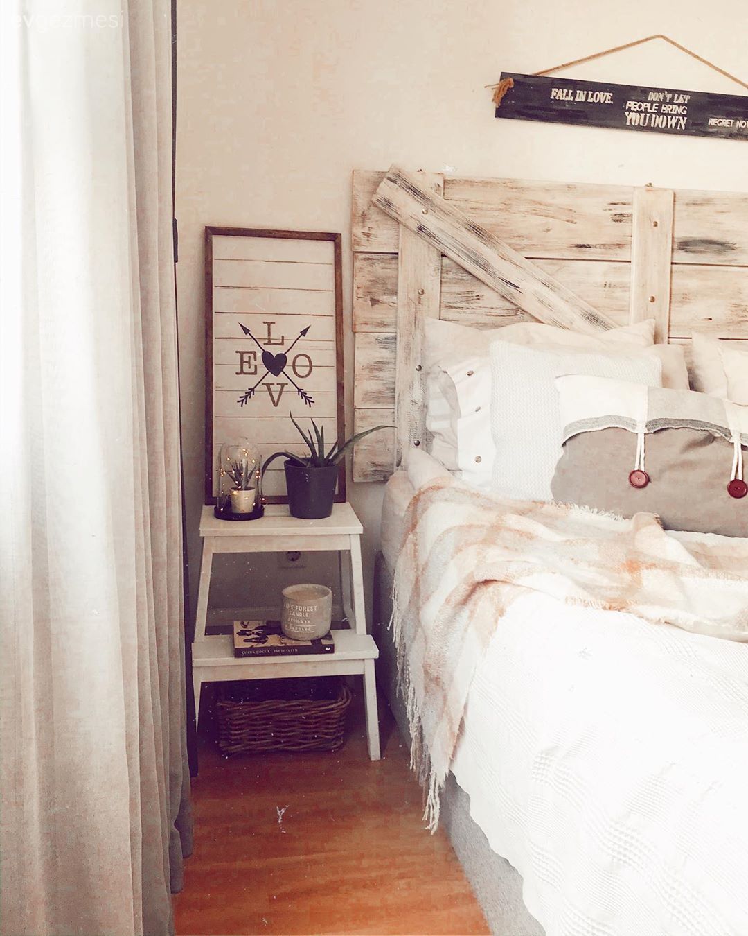 Retroyu Çok Seven Bu İzmir Evinde Enerji Hep Pozitif!