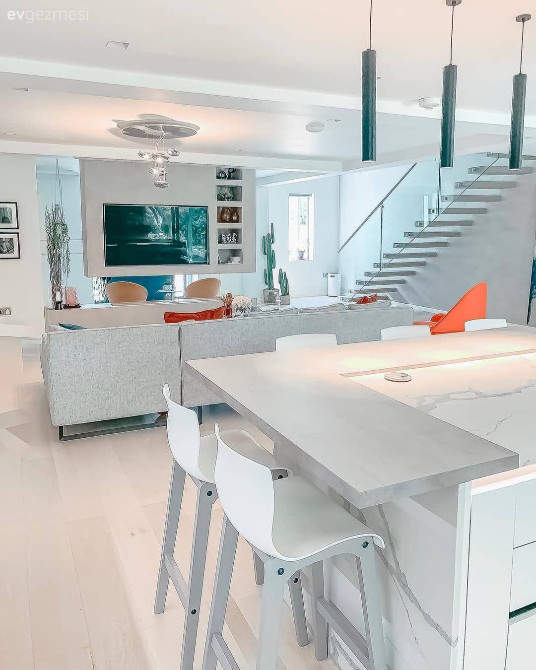 Bütün Güzel Detaylar Bu Dubleks Evin İçinde Toplaşmış