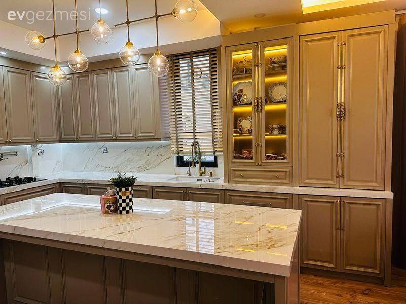 Modern Ruha Sahip Bu Van Mutfağında Kalite Vurgusu Belirgin!