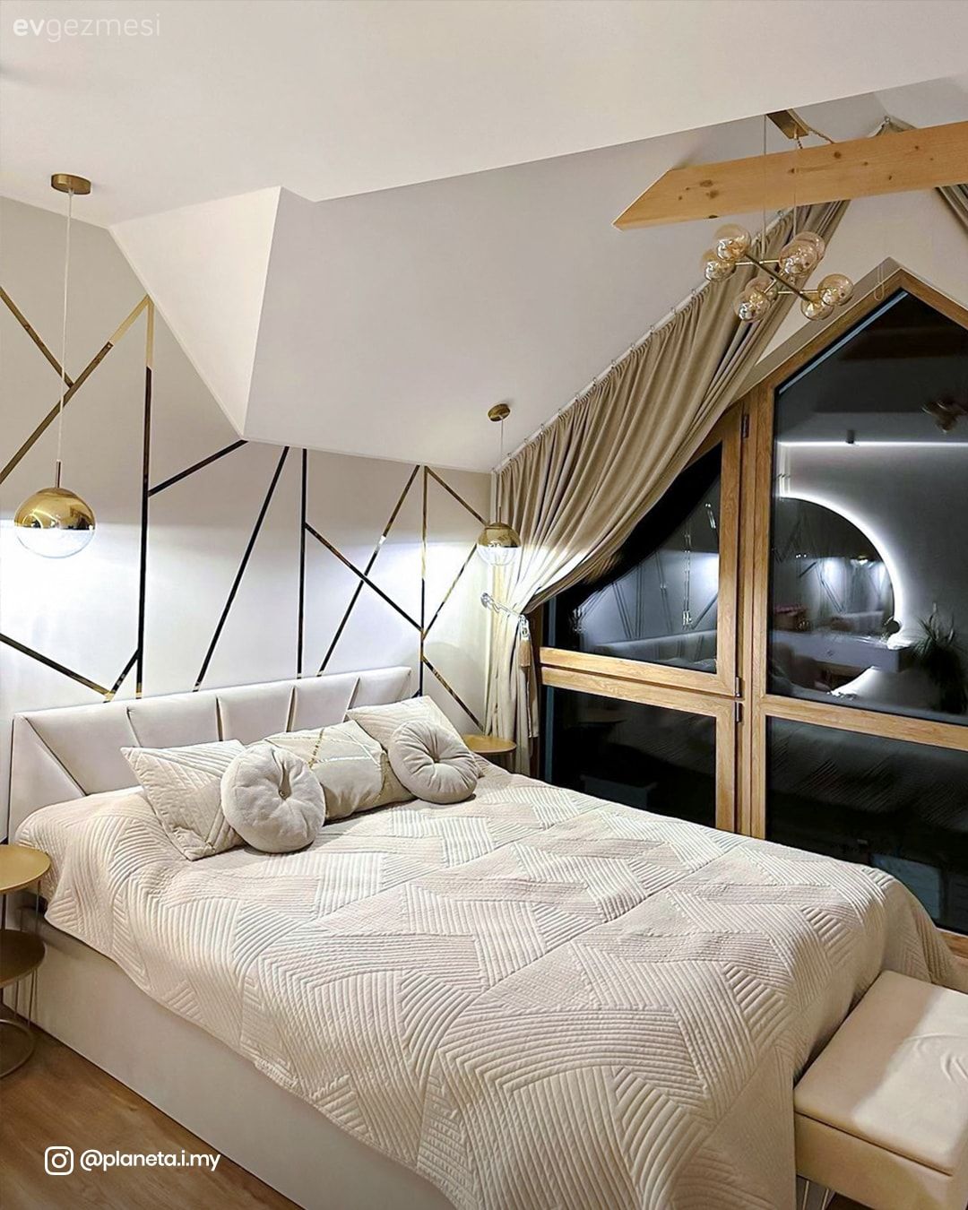 Müstakil Ev Yapacaklara Örnek Projeler: 172 M2 Çatı Katlı Ev