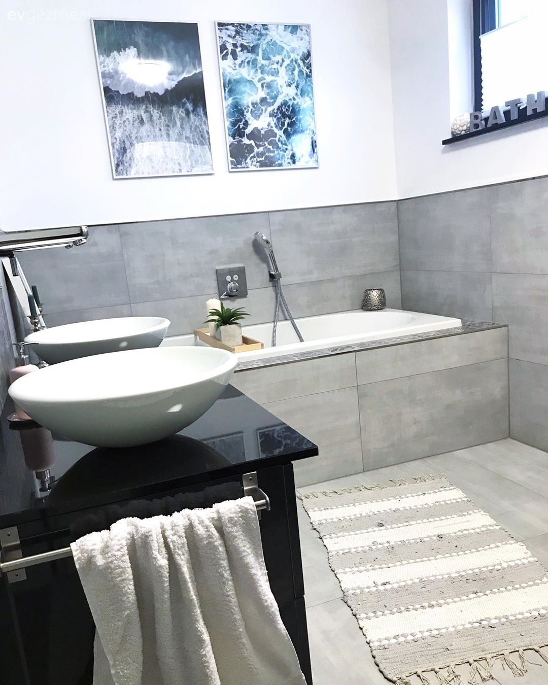 Sade ve Çok Ferah: Minimalizmden Beslenen Şık Bir Dubleks