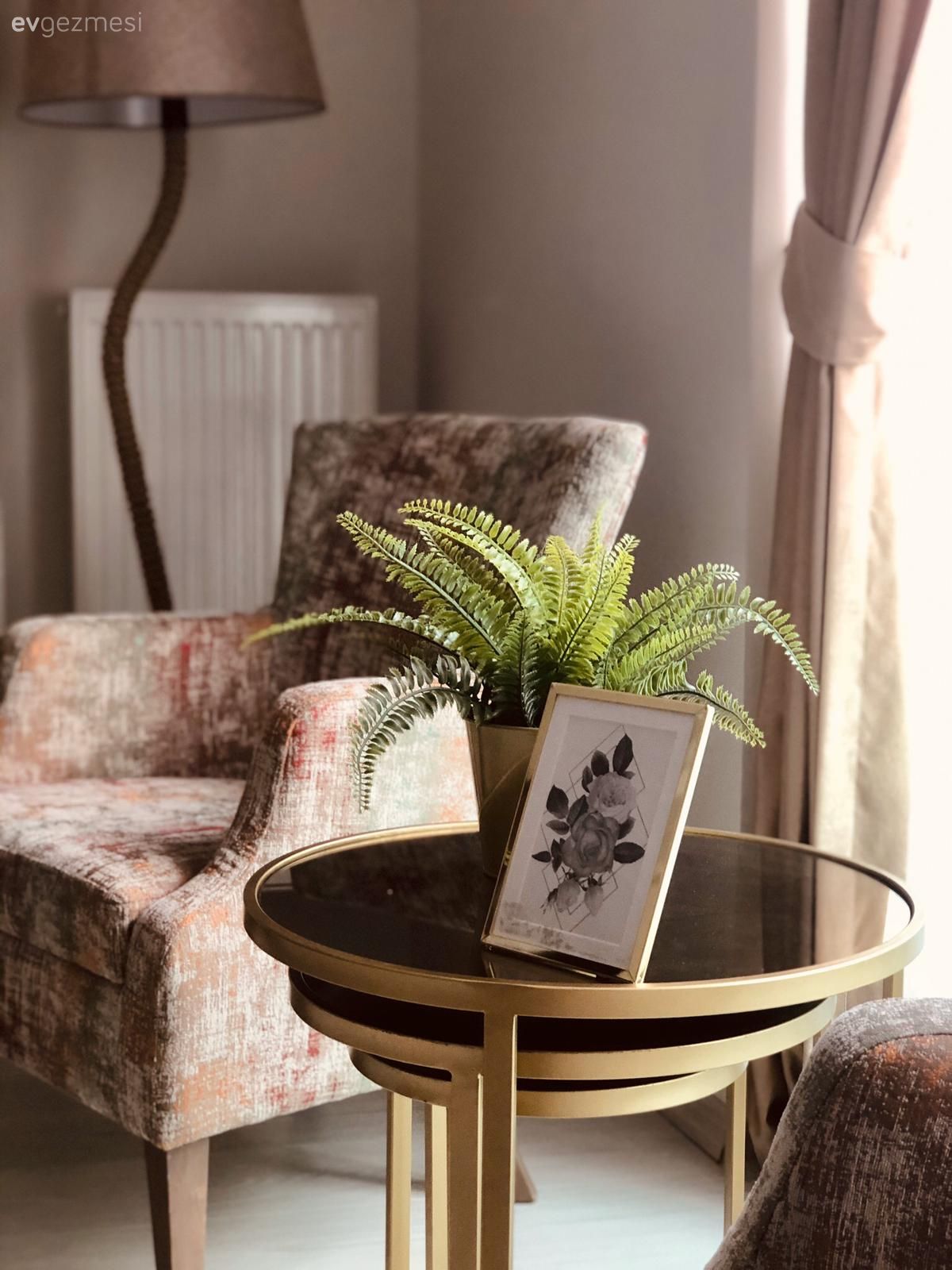 Bu İstanbul Evinde Renkler Ferah, Materyaller Sıcak!