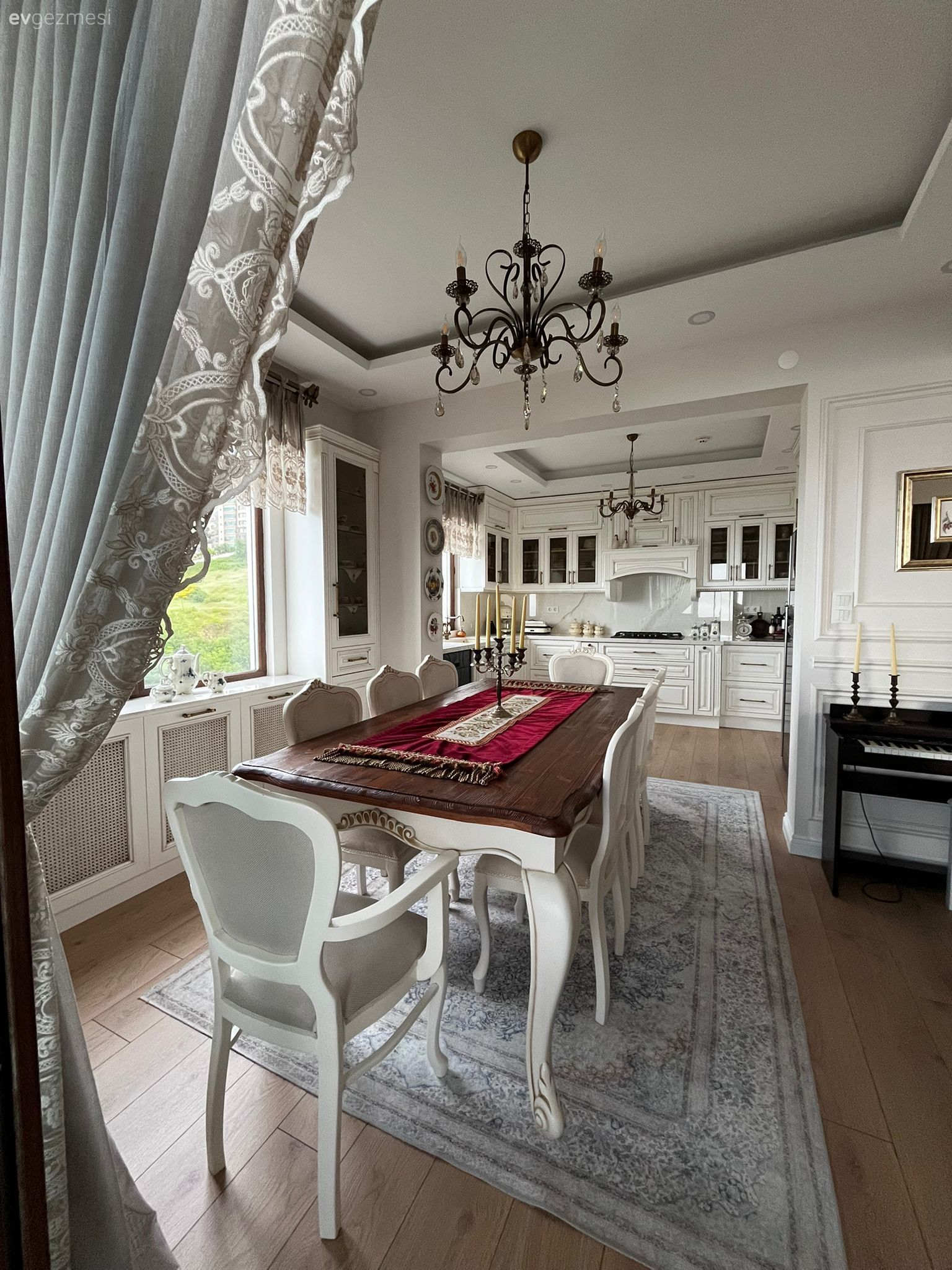 Bu Trabzon Mutfağının Masasında Samimiyet ve Nahiflik Var