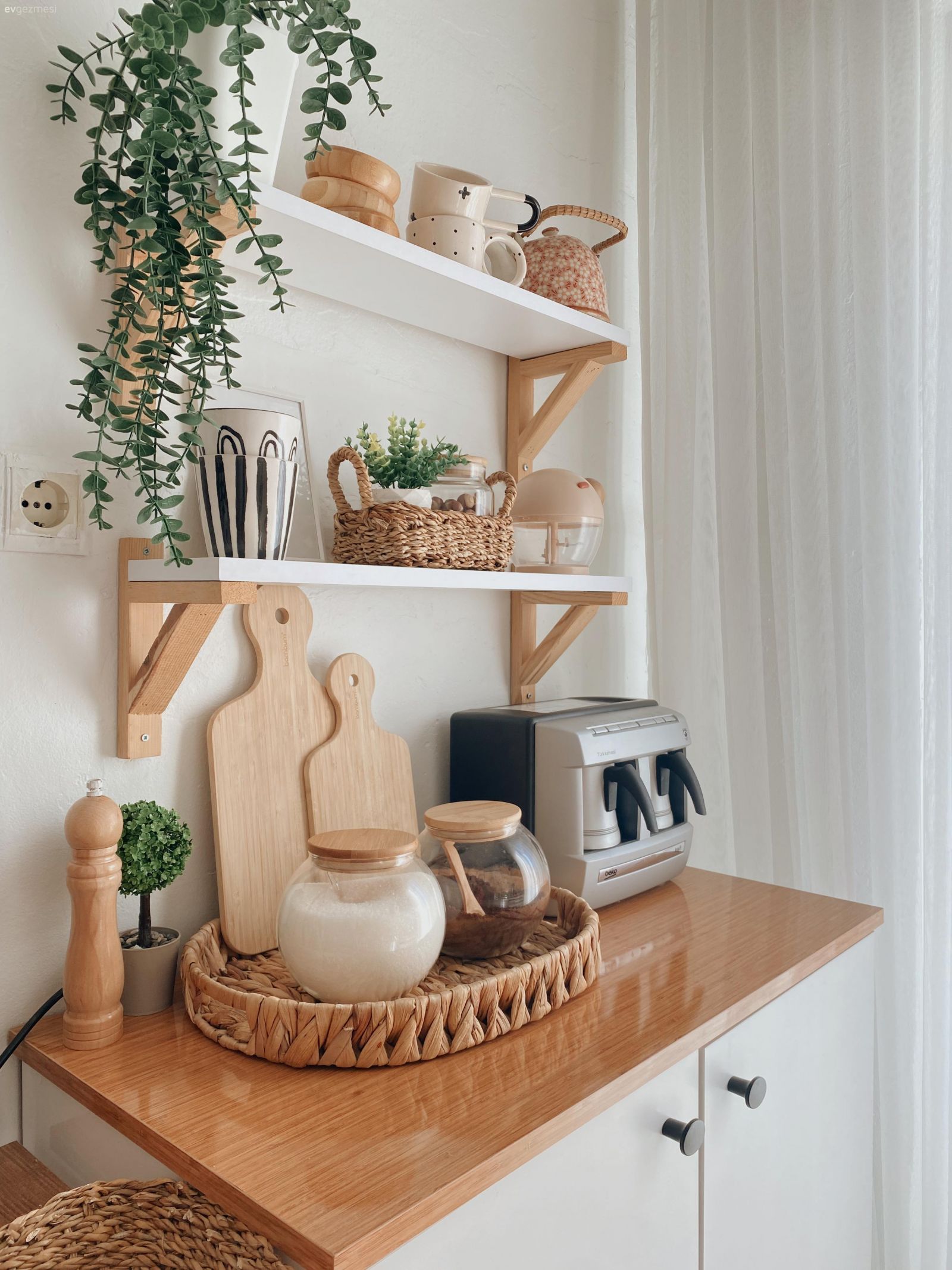 Derli Toplu Duran Bu Ankara Evi Ayrı Parçaların Birleşimi!