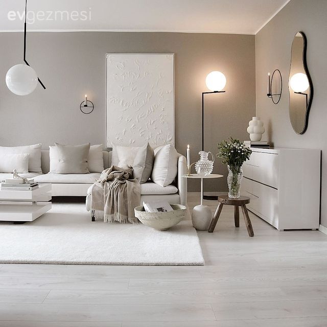 Salon, Modern, Beyaz, Krem, Bej, Krem duvar, Köşe koltuk, Koltuk takımı, Halı, Salon halısı, Konsol, Konsol üzeri dekoratif objeleri, Lambader, Aydınlatma, Avize, Ayna, Dekoratif Objeler, Sehpa, Kırlent, Ev tekstili, Parke, Aplik, Orta sehpa