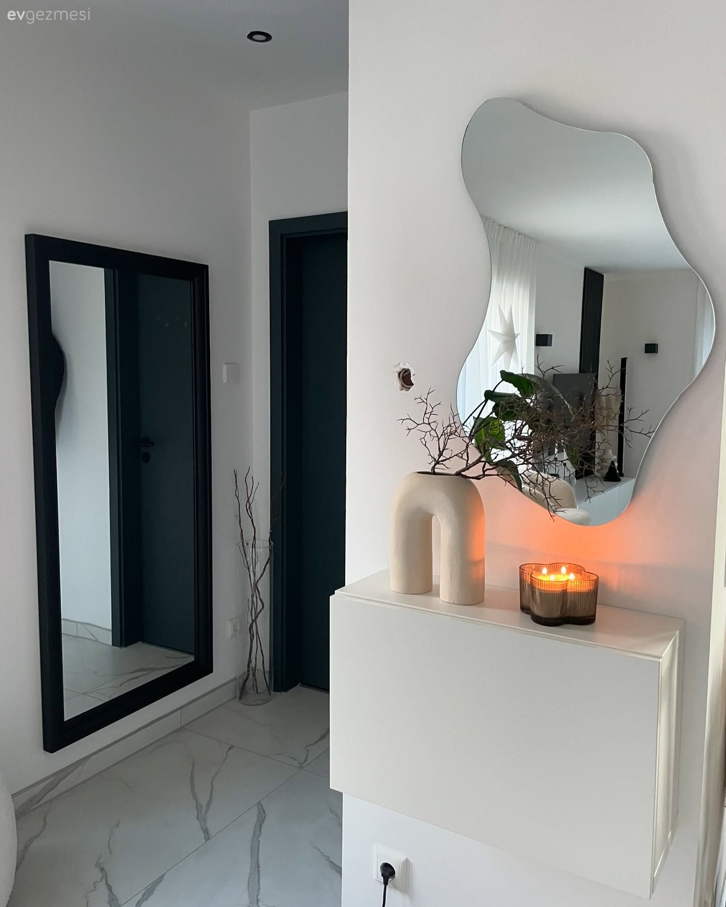 Modern Mimariden İlham Alan Bu Evde Renkler Risksiz