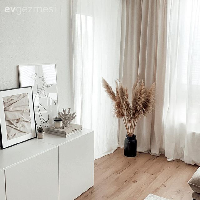 Minimalist Esintilerin Hakim Olduğu Bu Ev Oldukça Ferah