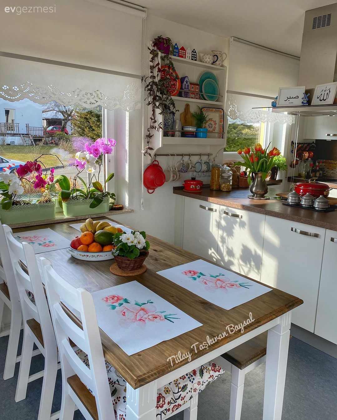 Bu Mutfakta Pişen Her Yemeğin Baharatı Nostaljik Esintiler!