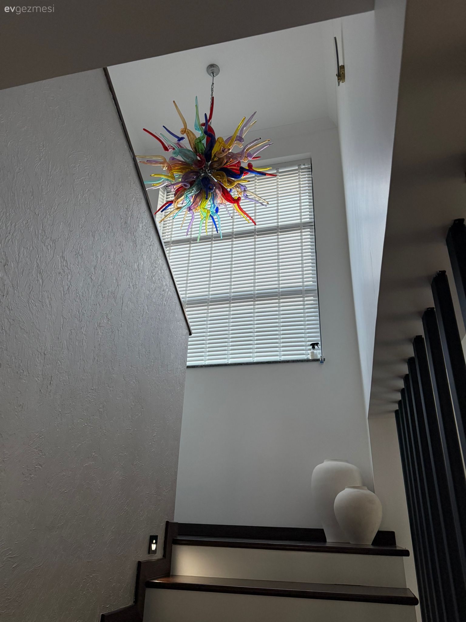 Bu Sakarya Evinde Siyah Renge Ayrıca Önem Verilmiş