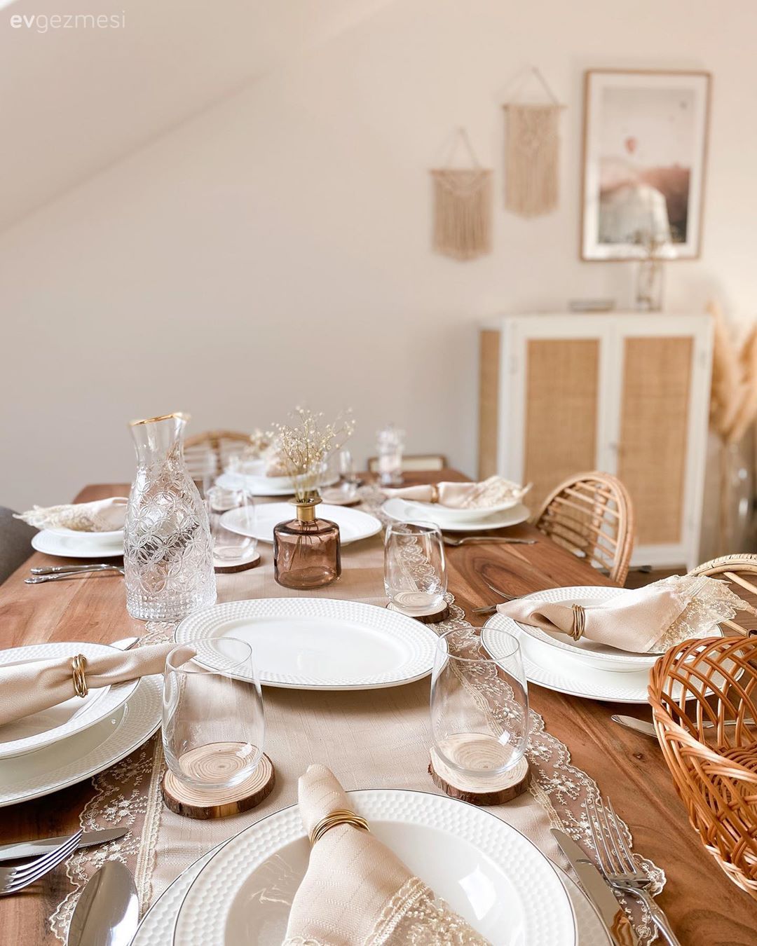 Bu Çatı Katında Göze Sevimsiz Görünecek Hiçbir Detay Yok!