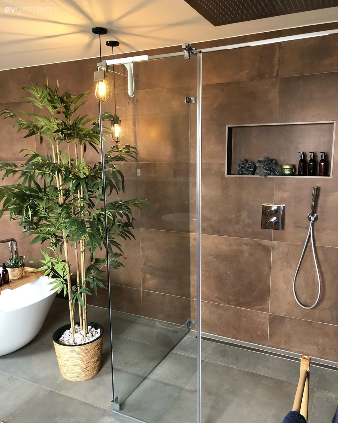 Bu Keyifli Ev Profesyonel Destek Alınmadan Bu Hale Gelmiş!