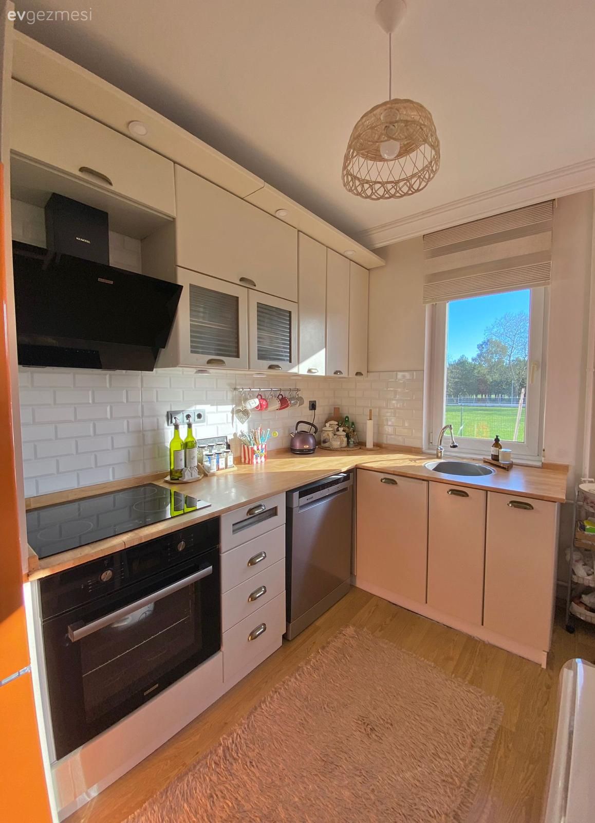 Lojman Mutfağı Deyip Geçilmeyen Bu Alan Yeni Haliyle Pek Keyifli!