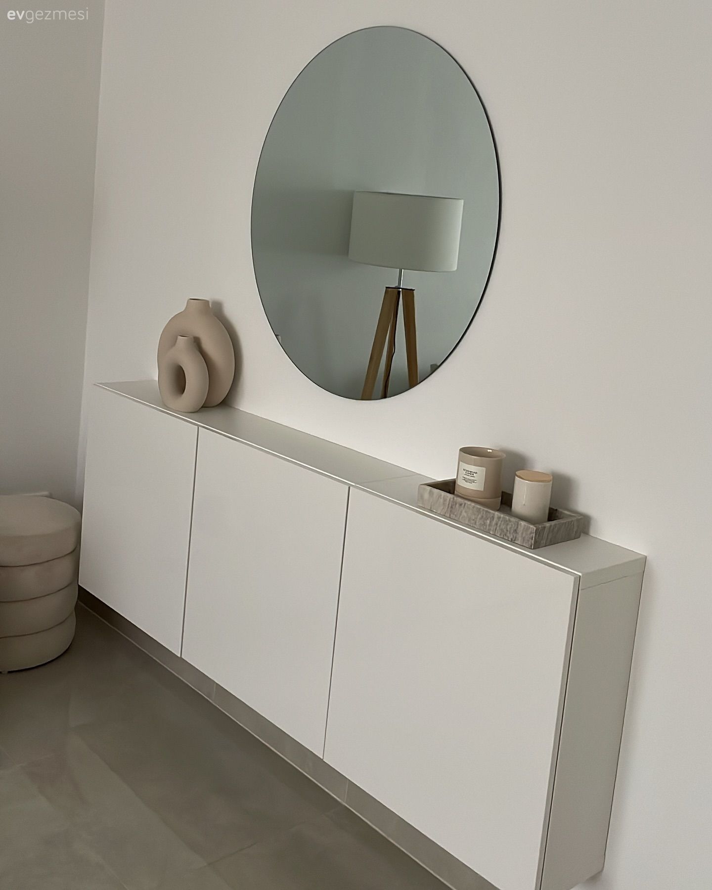 Bu Ev Sadelik Yanlısı Değil, Tam Olarak Sadeliğin Kendisi!