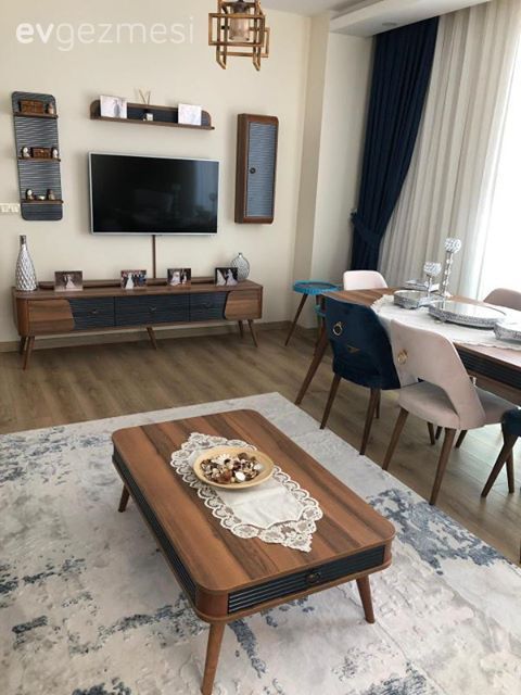 Ev Gezmesi: Renkleri Uyumlu Bir Şekilde Kullanan Bir Dekor