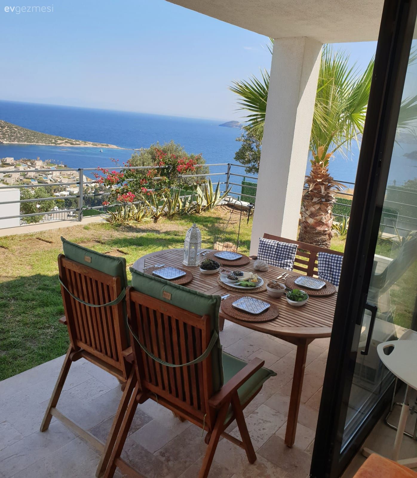 Manzaranın Keyfini Sonuna Dek Çıkaran Gümüşlük Yazlığı!