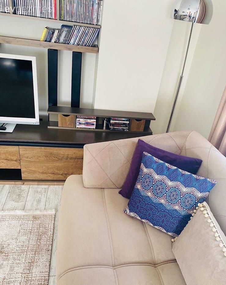 Ev Gezmesi: Kendi Halinde Konforlu ve Uyumlu Bir Dekor