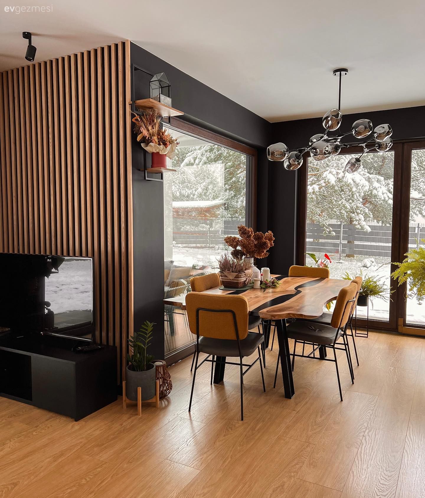 Müstakil Ev İsteyenler İçin 155 M2 İki Katlı Evin İçi ve Planı