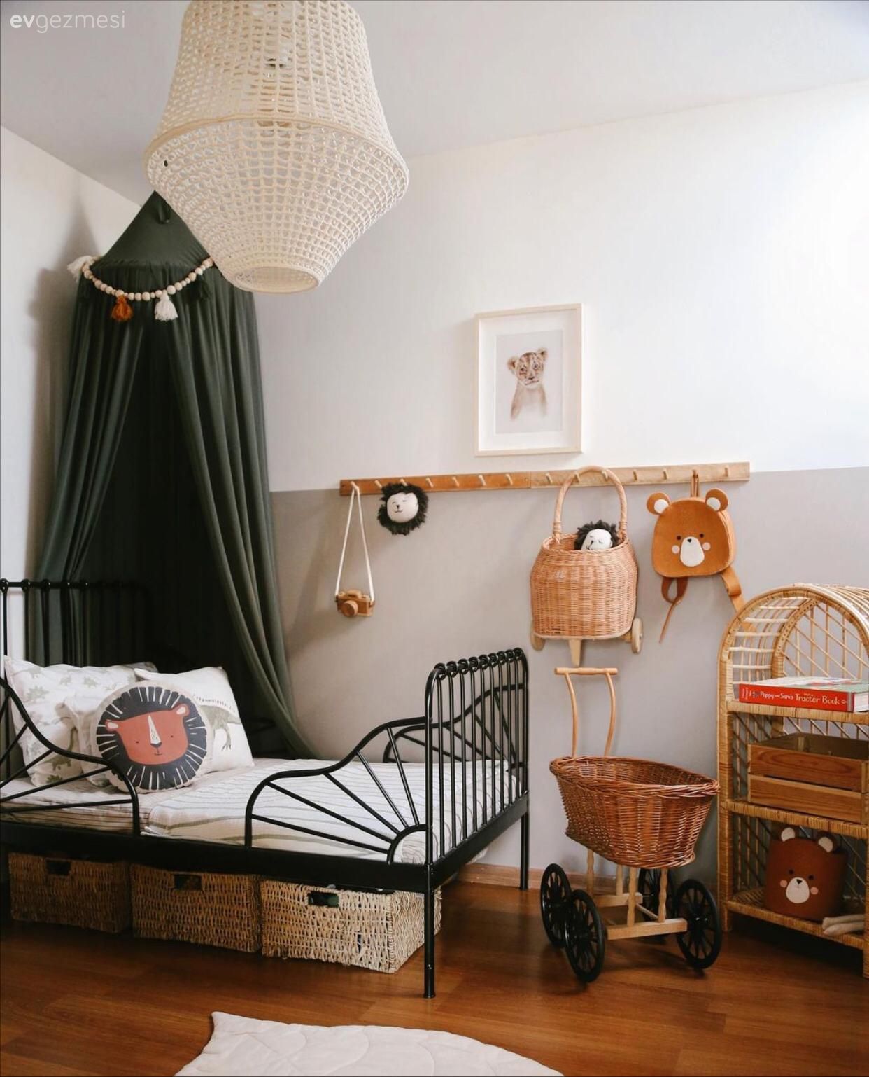 İki Katlı Bu İstanbul Evinin Alt Katı Nostaljik Üst Katı Nordik