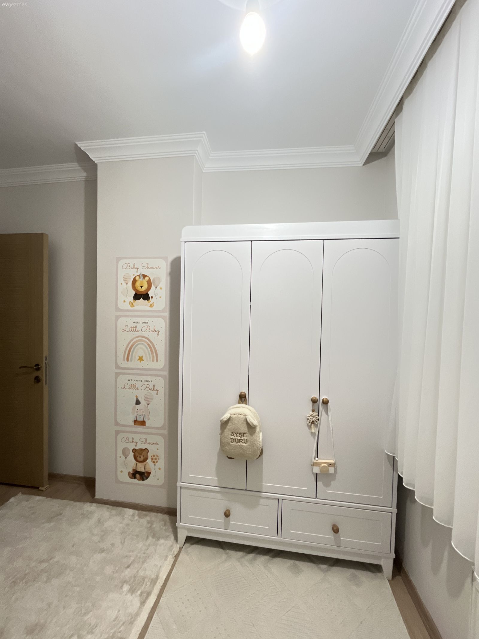 Beyaz, Gardrop, Yatak Odası, Tül perde, Perde, Halı