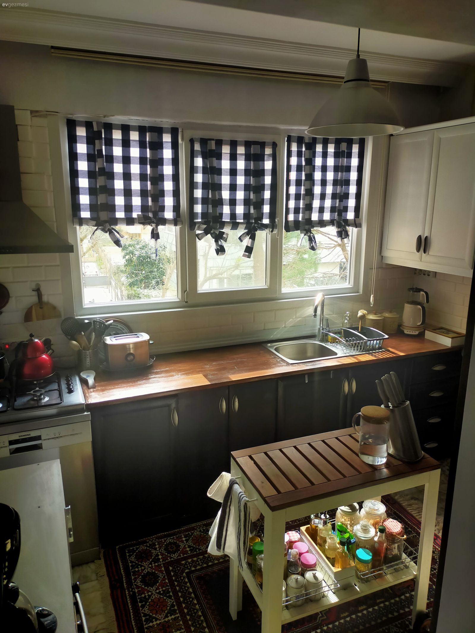 Kentsel Dönüşüme Bir Kala Yenilenen Bu Ev Minimum Maliyetle Güzelleşmiş!