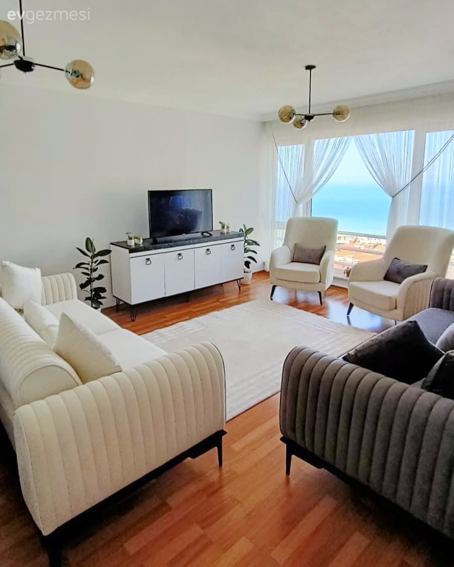 2021 Yılından Ev Gezmeleri: Yılın En Sevilen Salonları!