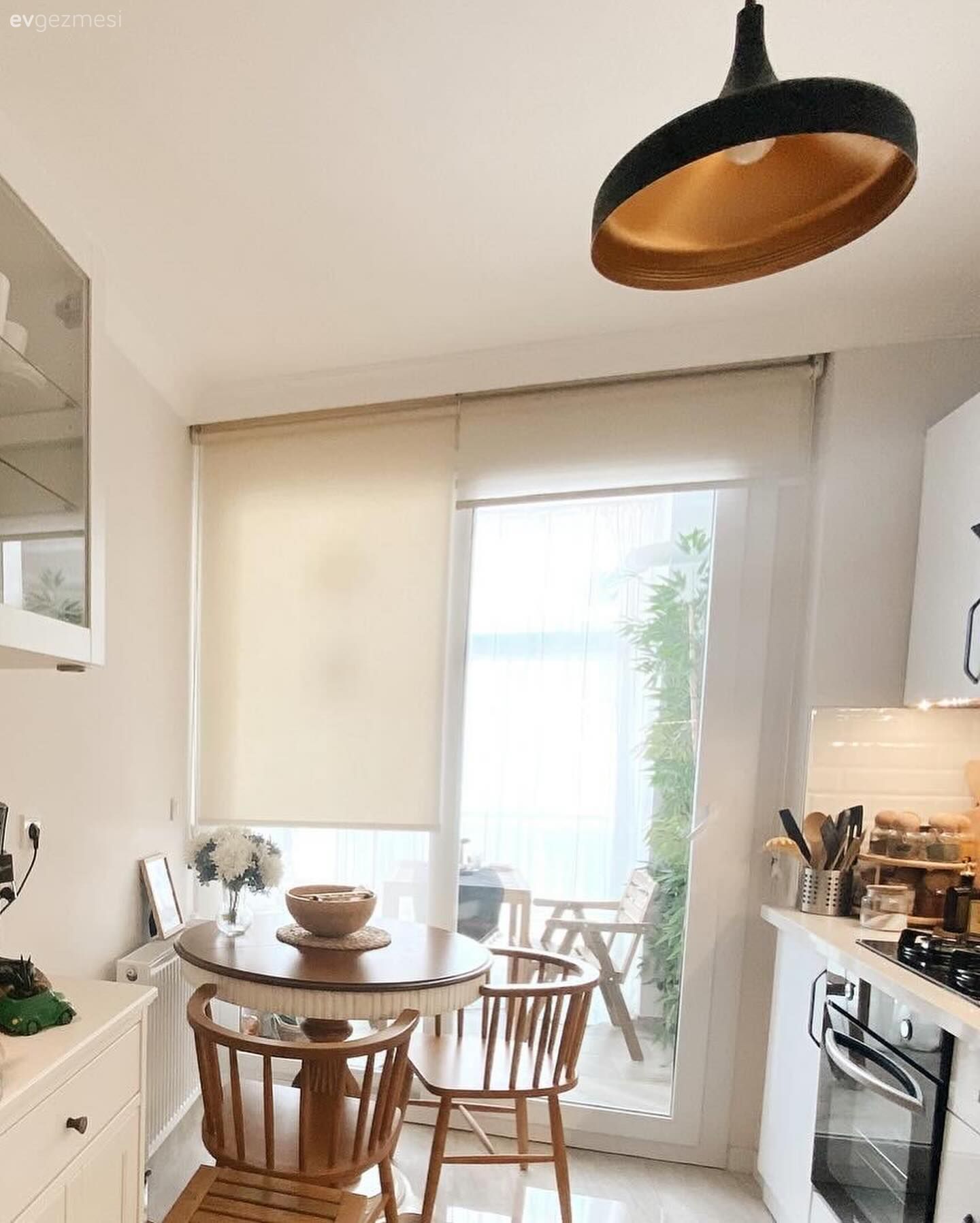 Bu İskandinav Mutfak Keyifli Sohbetler İçin Uygun Zemini Hazırlamış!