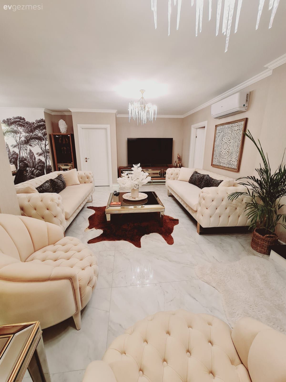 Bu Bodrum Evinde Farklı Stiller Birbirine El Sallamış!