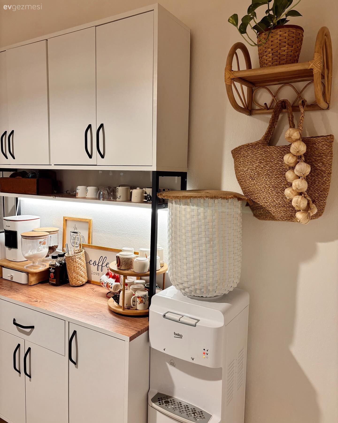 Bu İstanbul Evinde Sıcaklık Ayarı Bir Hayli Yüksek!