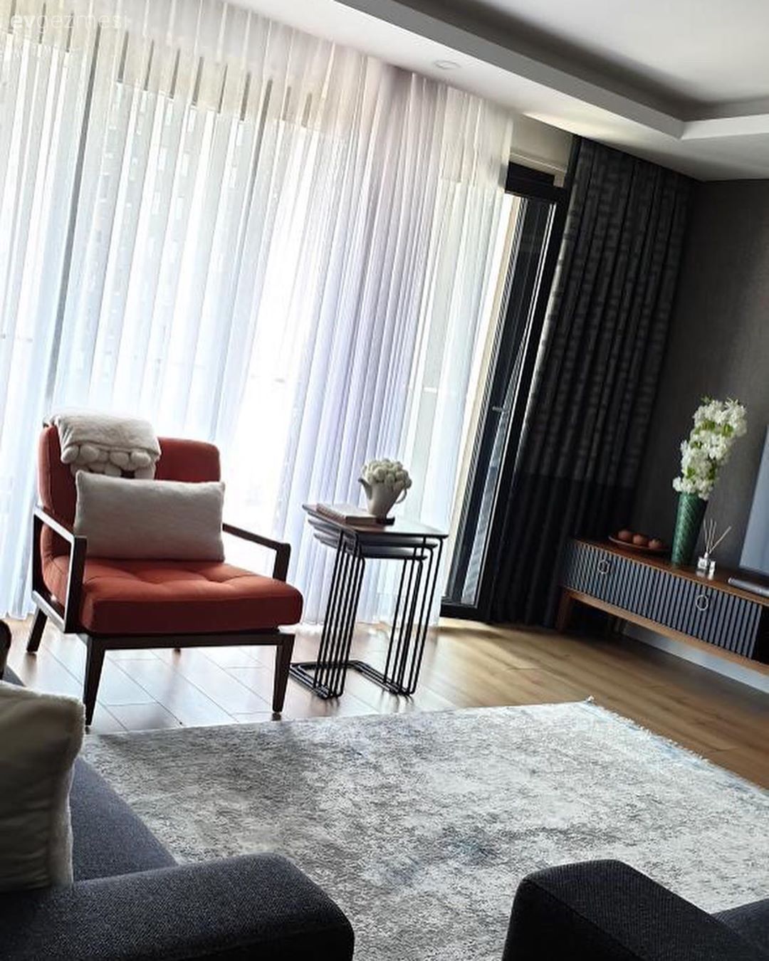 Ev Gezmesi: Keyfinden Hiç Taviz Vermeyen Bir Salon