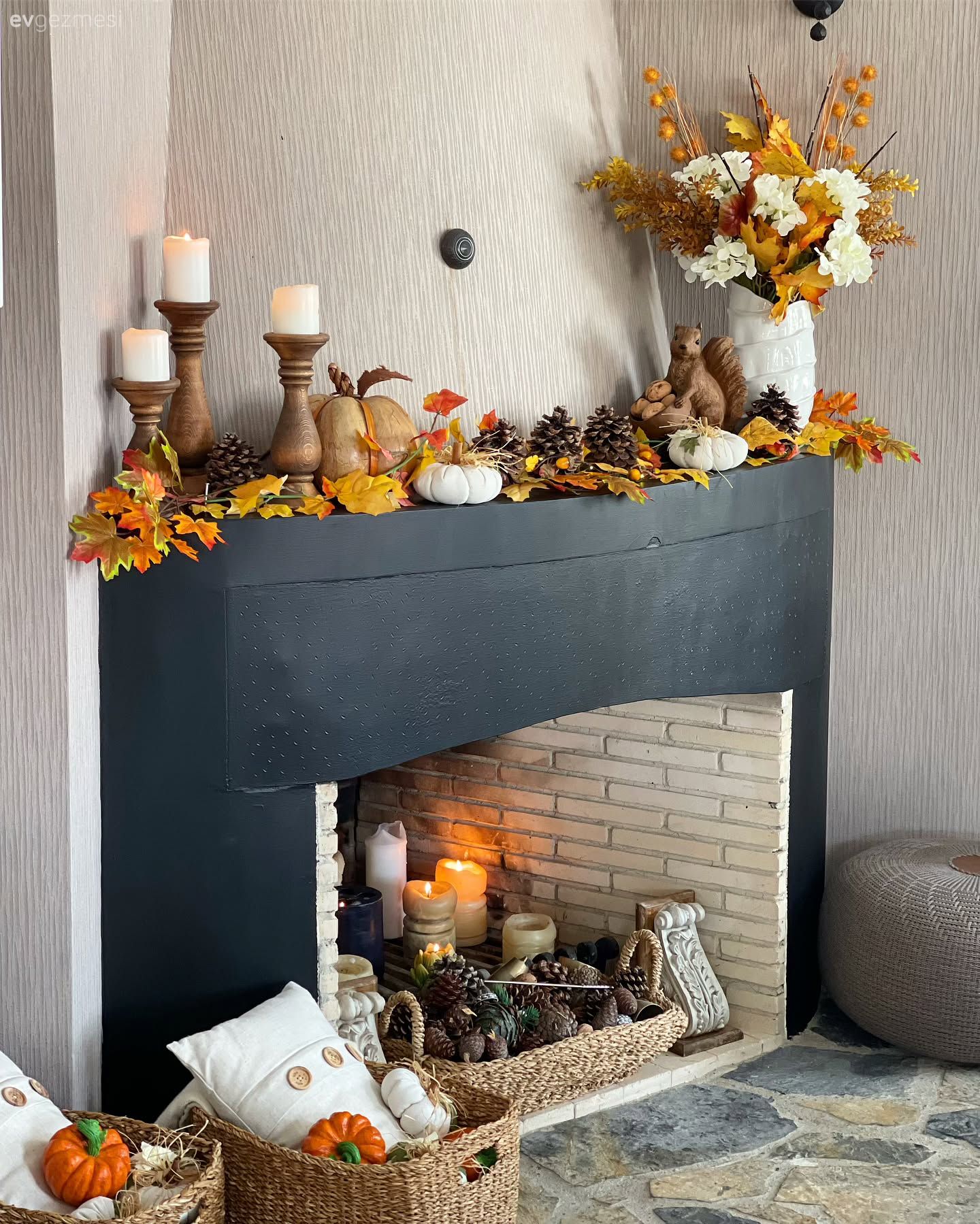 Şömine, Antrasit duvar, Şamdan, Ev Aksesuar, Dekoratif Objeler